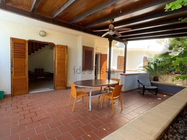 Casa in vendita a Ragusa, Sicilia