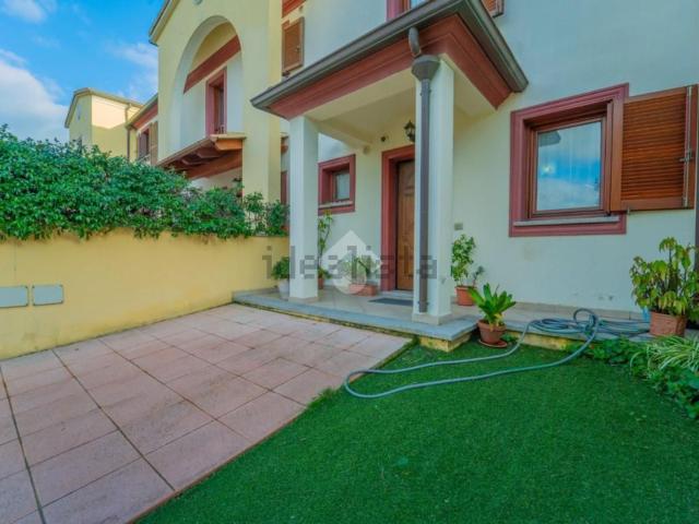 Casa in vendita a San Pantaleo, Sardigna/Sardegna