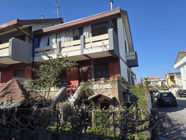 Casa in vendita a Francavilla Al Mare, Abruzzo