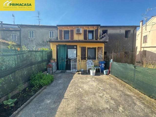 Casa in vendita a Zimella, Veneto