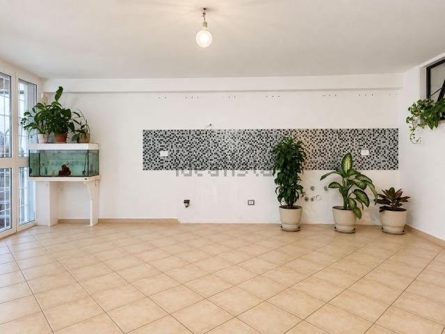 Casa in vendita a Tor San Lorenzo, Ardea