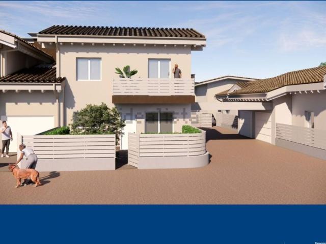 Casa in vendita a Desenzano Del Garda, Brescia