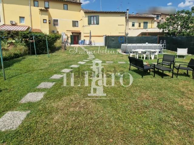 Casa in vendita a Signa, Toscana