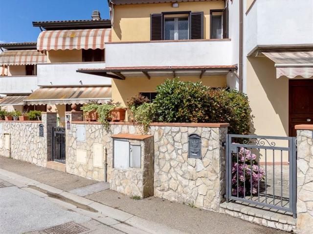 Casa in vendita a Crespina Lorenzana, Crespina