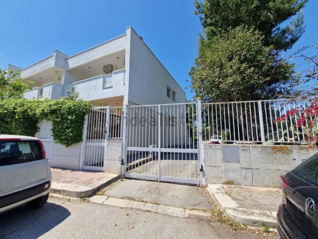 Casa in vendita a Municipio 2, Puglia
