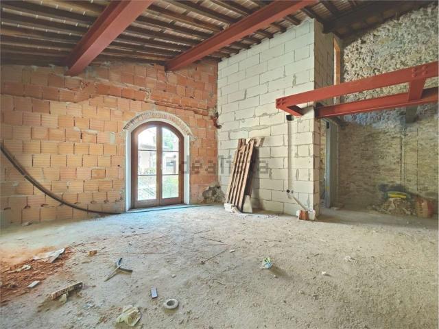 Casa in vendita a Ponte a Moriano, Bagni Di Lucca Ponte