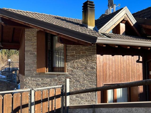 Casa in vendita a Comunità montana della valle Camonica, Temù