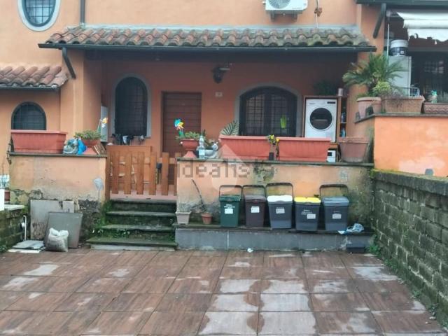 Casa in vendita a Nepi, Lazio