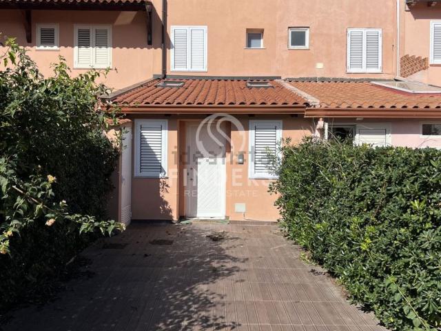 Casa in vendita a Sajatine, Furnari