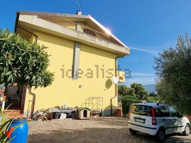 Casa in vendita a Grotta Parlanti, Montevettolini