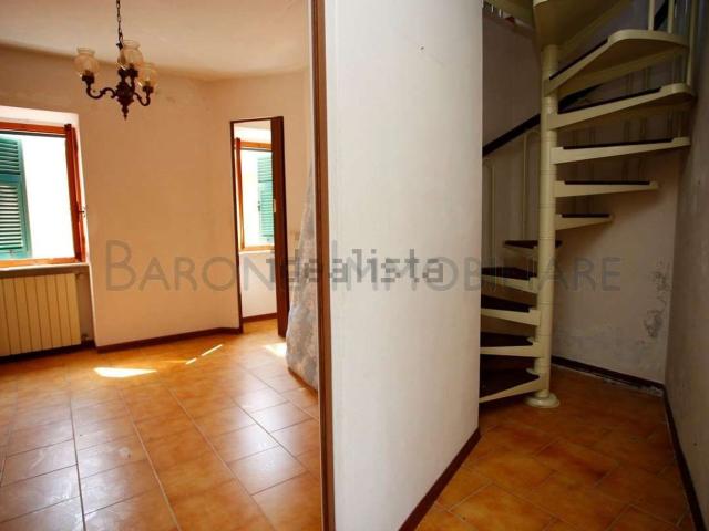 Casa in vendita a Carrara, Toscana