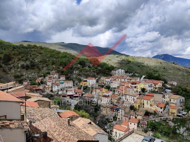 Casa in vendita a Prezza, Abruzzo
