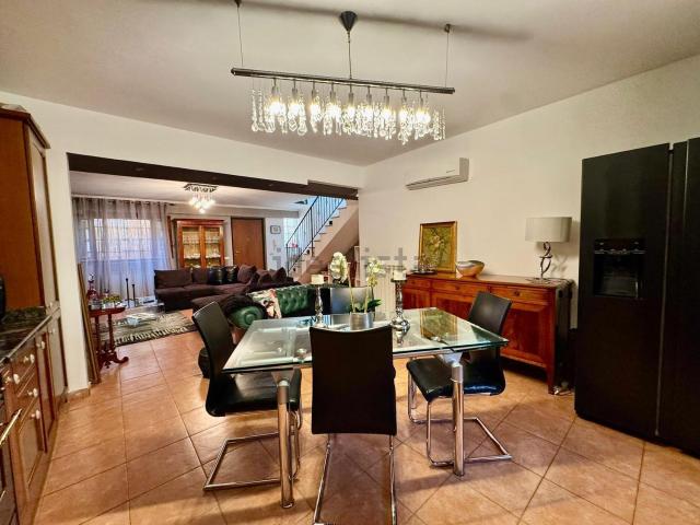 Casa in vendita a Calabria, Catanzaro