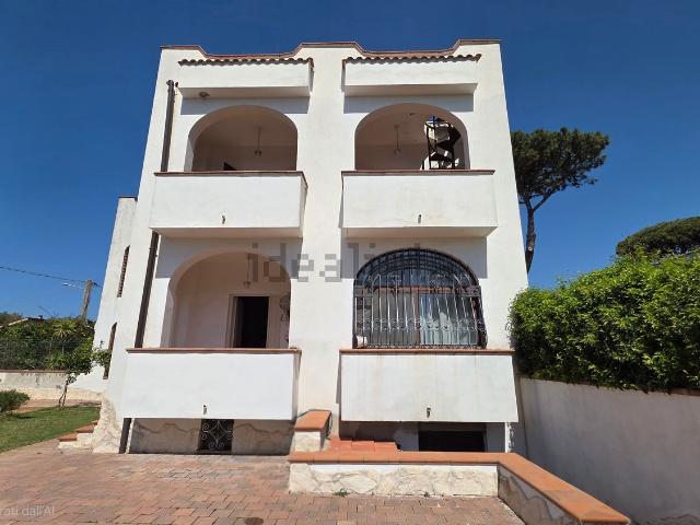 Casa in vendita a Lido di Enea, Roma Capitale
