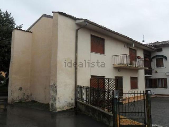 Casa in vendita a Ceneda Bassa, Vittorio Veneto