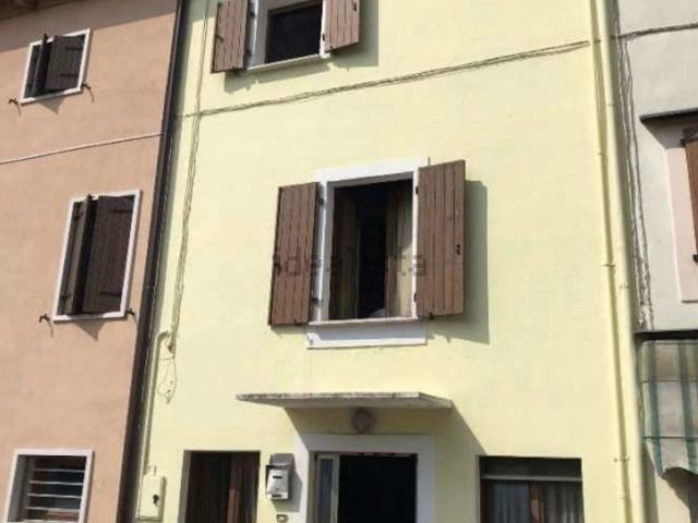 Casa in vendita a Pozzo, San Giovanni Lupatoto