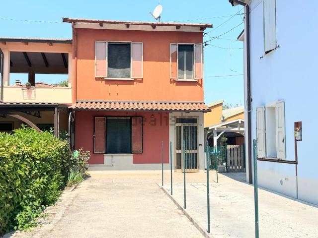Casa in vendita a Unione Terre d'Acqua, Sant'agata Bolognese