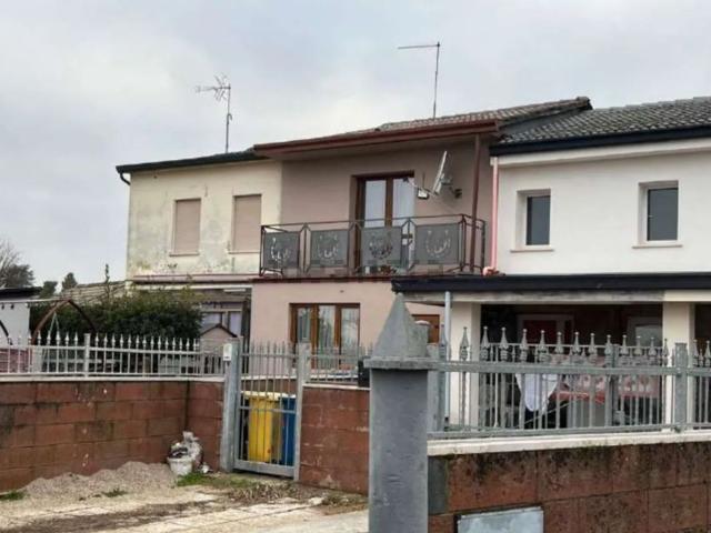 Casa in vendita a Piazzola sul Brenta, Padova