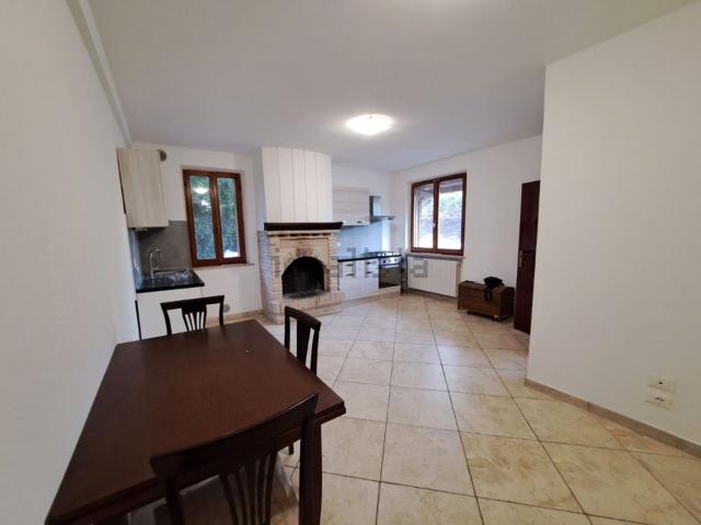 Casa in vendita a Vallefoglia, Marche