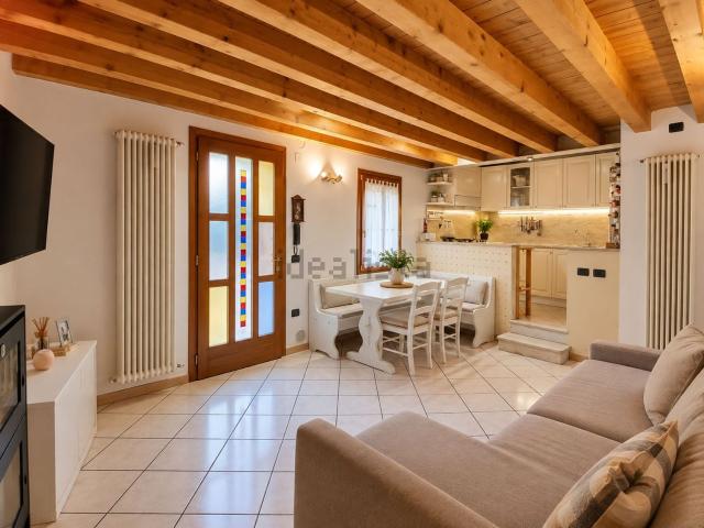 Casa in vendita a Merlo in Valbrenta, San Nazario