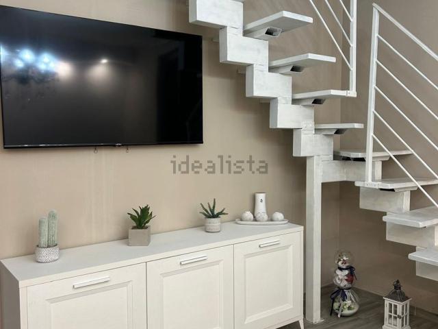 Casa in vendita a Franceschetti, Cisterna Di Latina