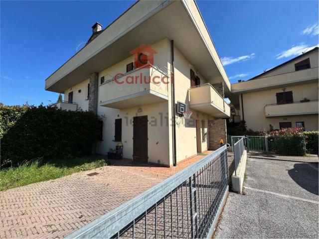 Casa in vendita a Uzzano, Toscana