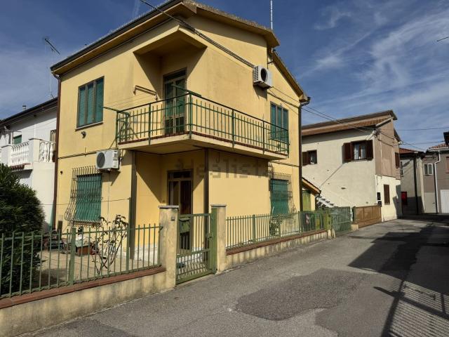 Casa in vendita a Contarina, Porto Viro