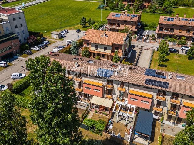 Casa in vendita a Unione dei comuni Savena-Idice, Ozzano Dell'emilia