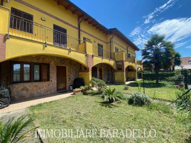Casa in vendita a Lomazzo, Lombardia