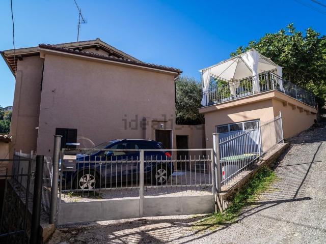 Casa in vendita a Giano Dell'umbria, Umbria