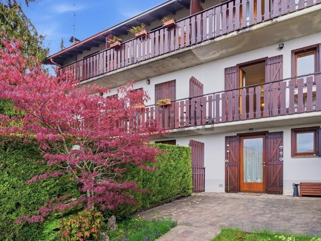Casa in vendita a Dorga, Castione Della Presolana