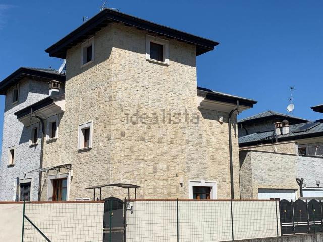 Casa in vendita a Mairago, Lombardia