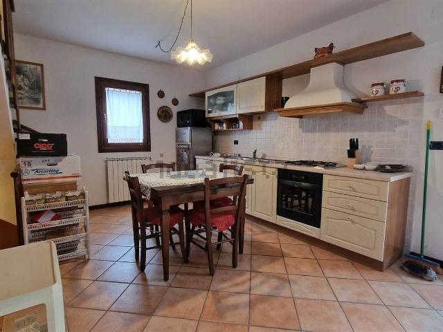 Casa in vendita a Unione dei comuni del Frignano, Pievepelago