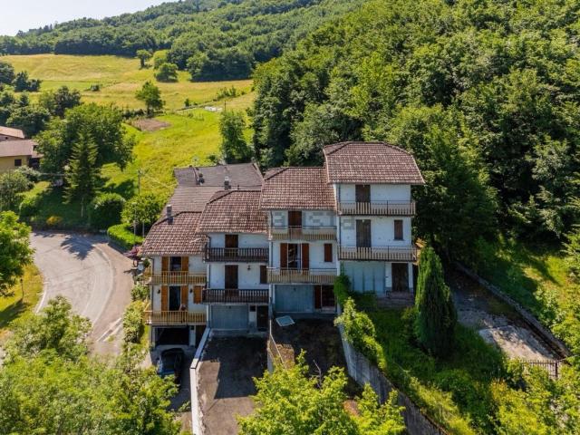 Casa in vendita a Appennino Reggiano, Re