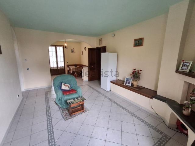 Casa in vendita a Cantagrillo, Serravalle Pistoiese