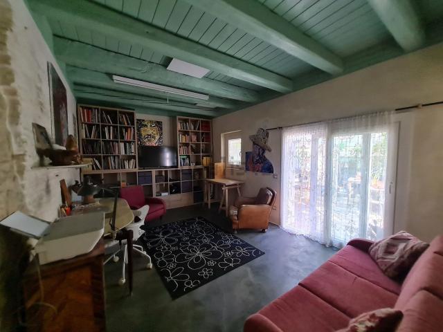 Casa in vendita a Riccione, Reggio Emilia
