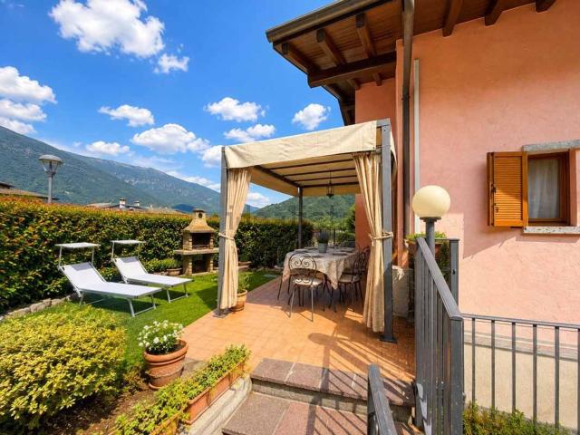 Casa in vendita a Dosso - Villaggio Angela Maria, Ranzanico