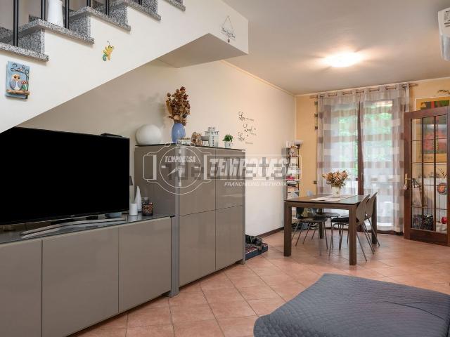 Casa in vendita a Cavazzoli, Re