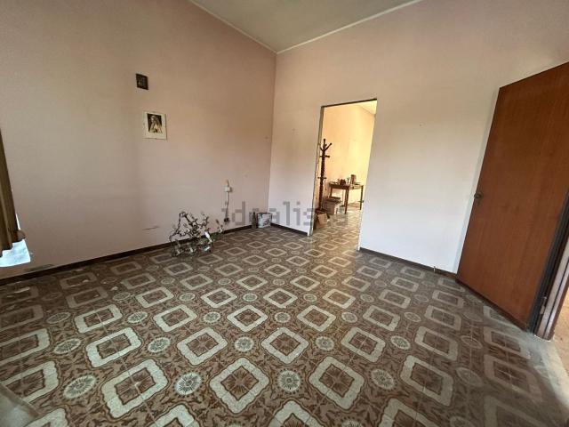 Casa in vendita a Bassa Reggiana, Re