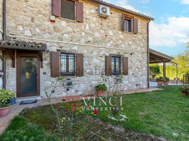 Casa in vendita a Fossato, Acqualagna