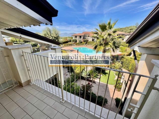 Casa in vendita a Lonato, Lombardia