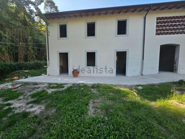 Casa in vendita a Campiglioni, Camaiore