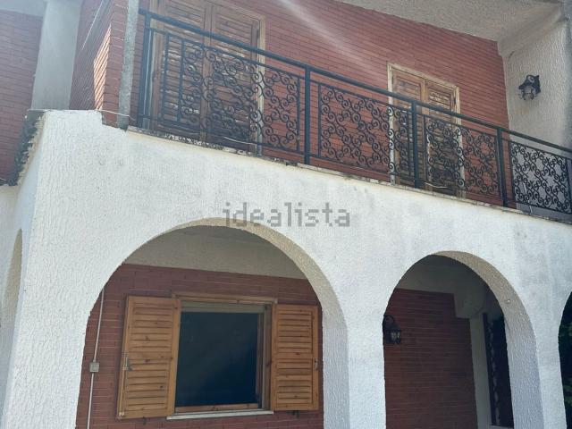 Casa in vendita a Scurcola Marsicana, Abruzzo