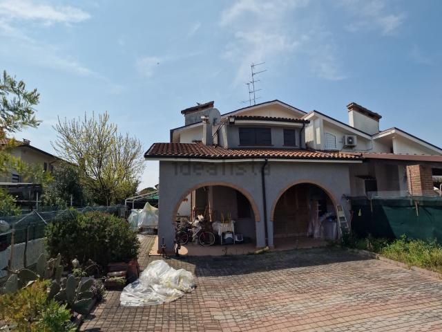 Casa in vendita a Lido di Pomposa, Comacchio