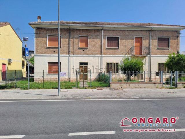 Casa in vendita a Unione Terre e Fiumi, Copparo