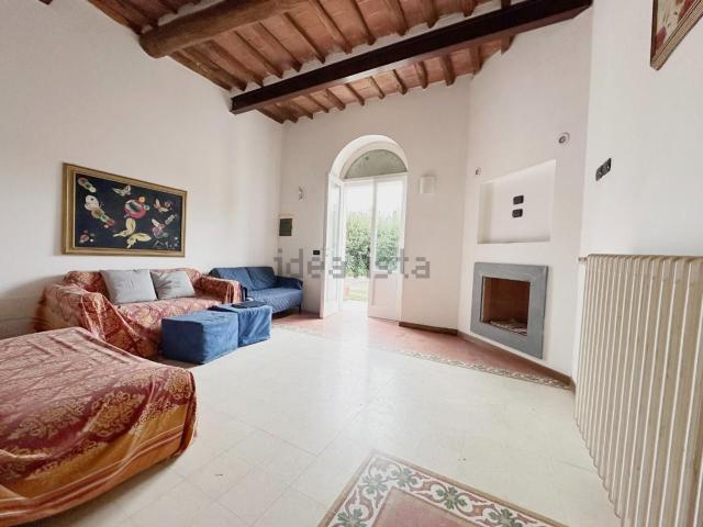 Casa in vendita a Tempagnano di Lunata, Bagni Di Lucca Ponte