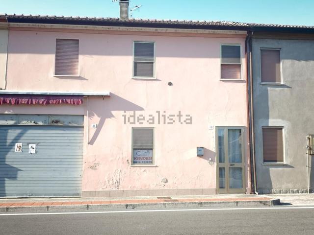Casa in vendita a Unione Terre e Fiumi, Berra