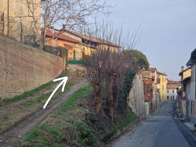 Casa in vendita a Piemonte, Asti