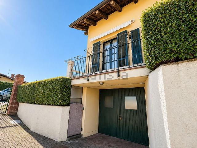 Casa in vendita a Piemonte, Asti