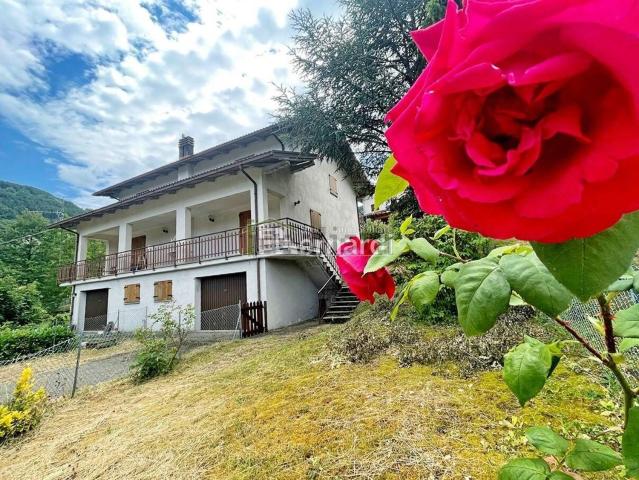 Casa in vendita a Unione dei comuni del Frignano, Riolunato